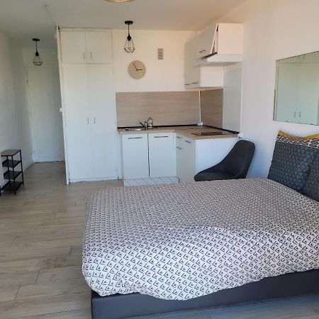 Logement Vue Sur Mer Canet-en-Roussillon Exterior foto